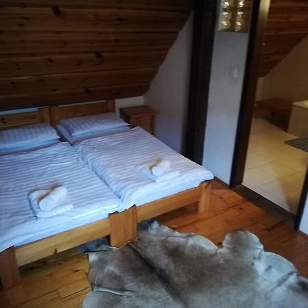 Guest House Turisticna Kmetija Plaznik Ljubno Ngoại thất bức ảnh